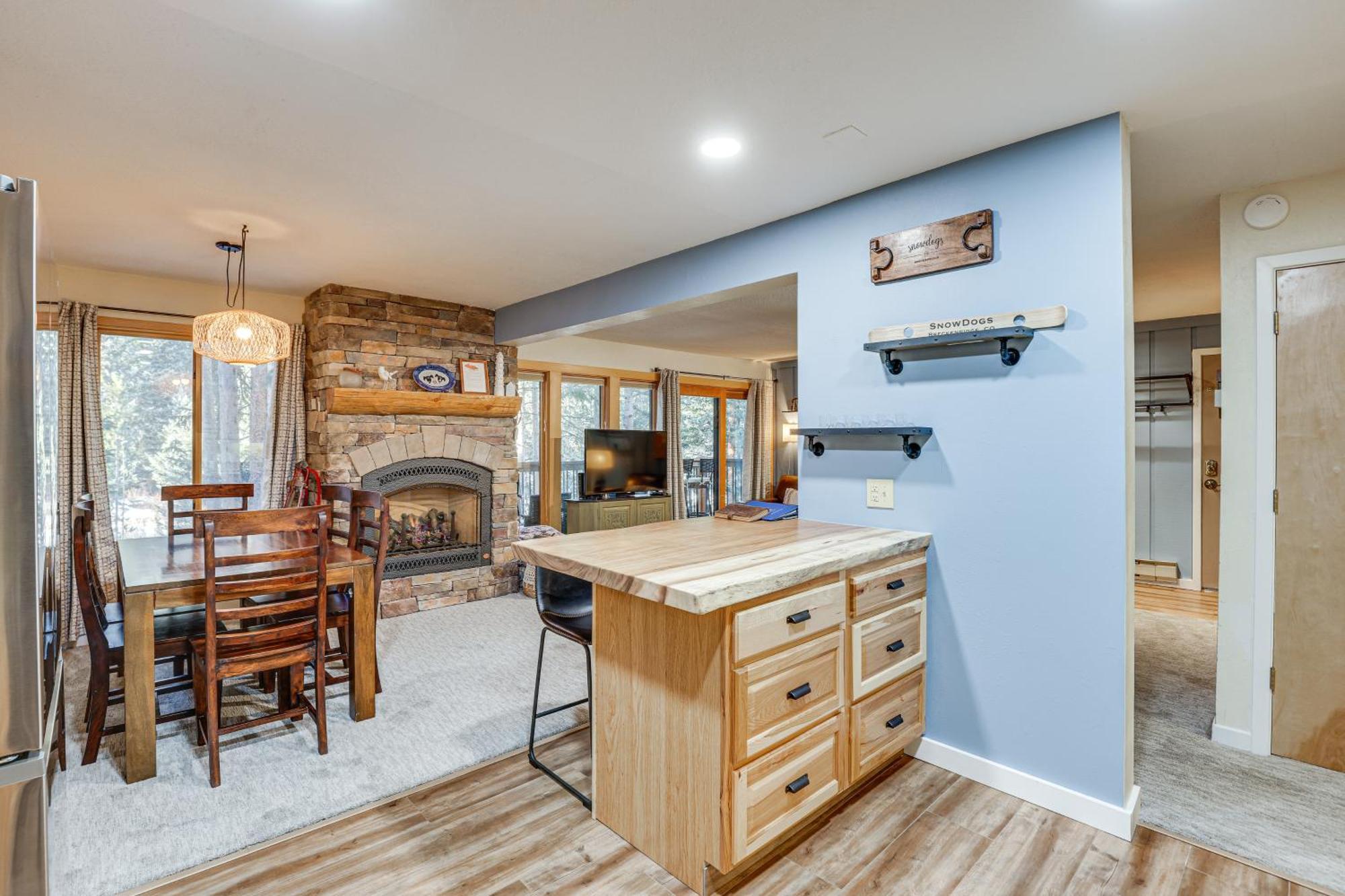 Snowdogs Breck Condo With Fireplace Walk To Lifts Breckenridge Dış mekan fotoğraf